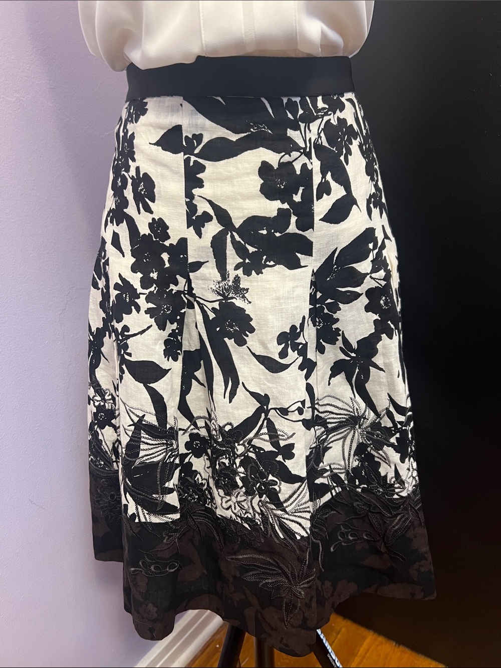 Ann Taylor Black Brown & White Linen Floral A-Line Skirt